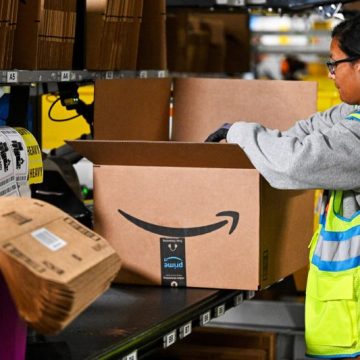 Amazon slashes another 16,000 jobs